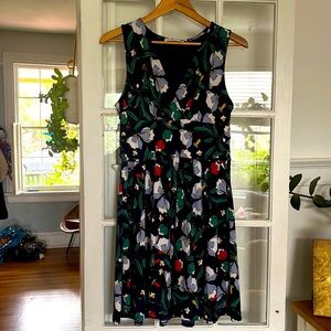 ModCloth floral v neck stretchy dress